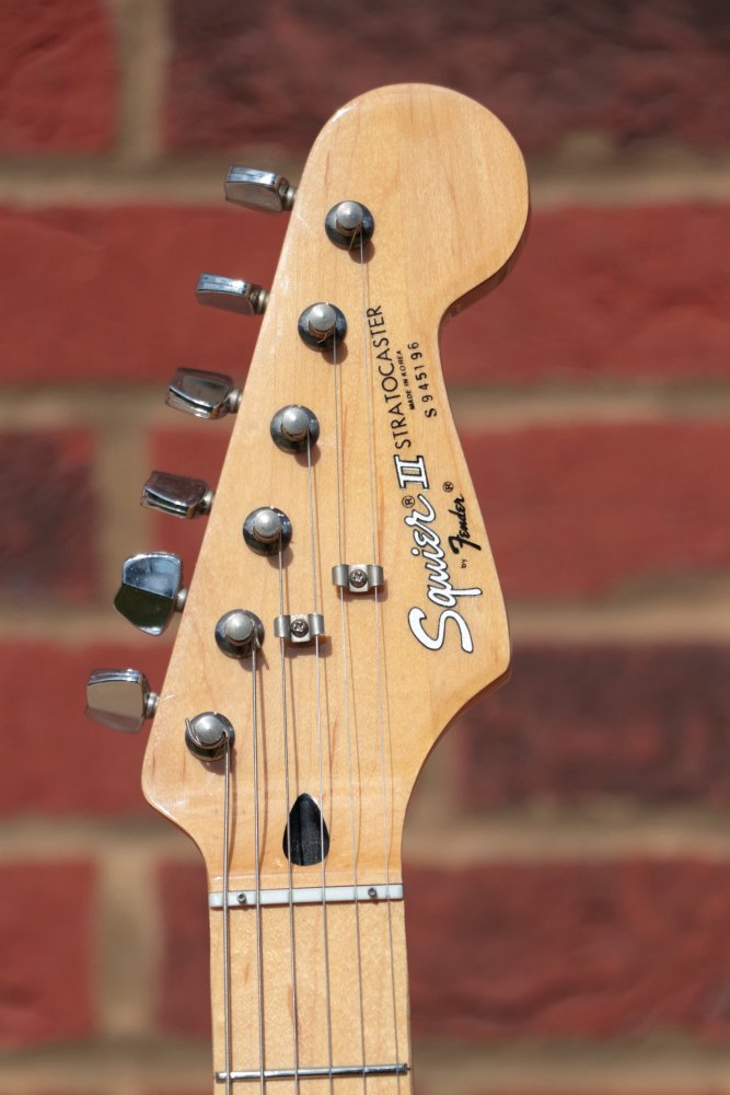headstock_sml.jpg