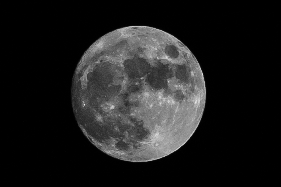 Moon 24-12-15.JPG