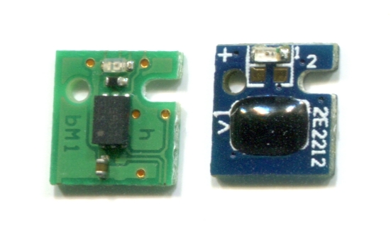 oem and non oem chip1.jpg