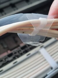 Plastic Runner Tab Lock.jpg