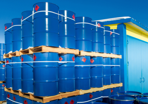 metal-drums-on-wooden-pallets.jpg
